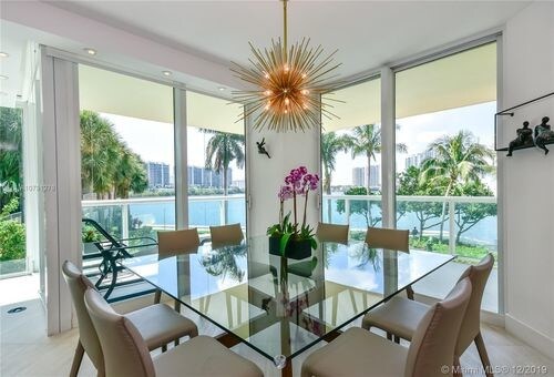 Foto del edificio - 3370 Hidden Bay Dr