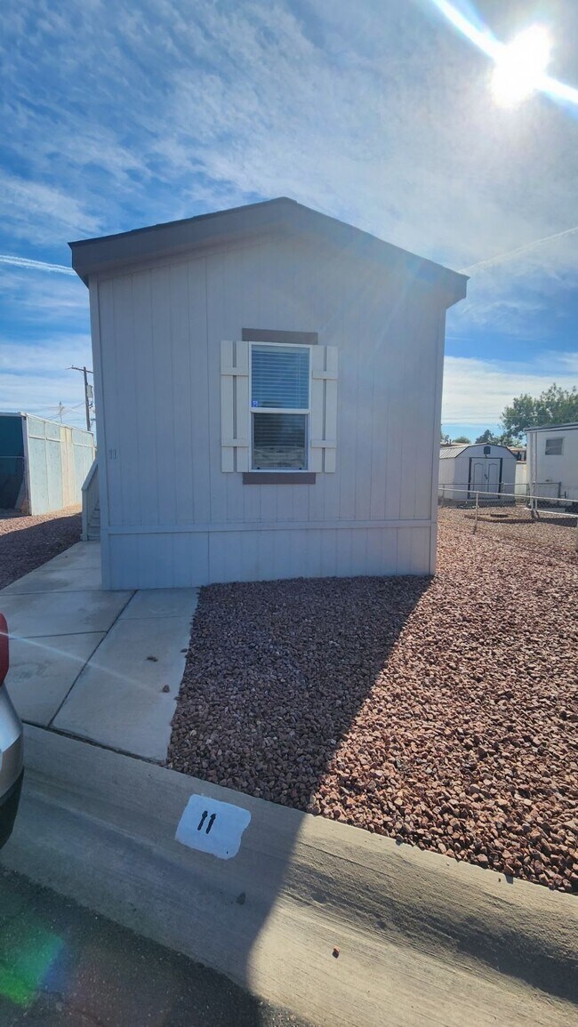 Building Photo - 11 Bon Rea Cir