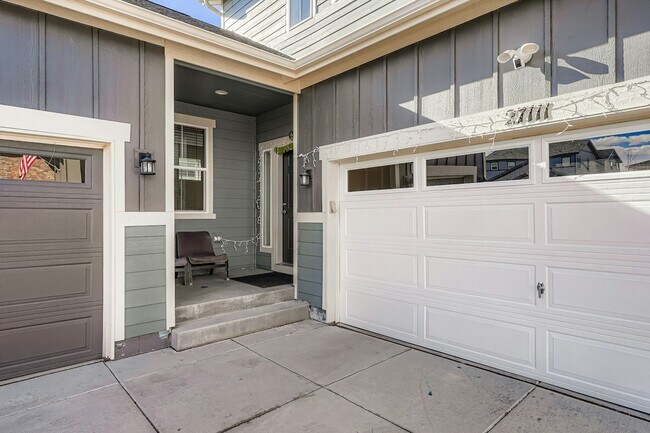 Foto del edificio - 27111 E Frost Pl