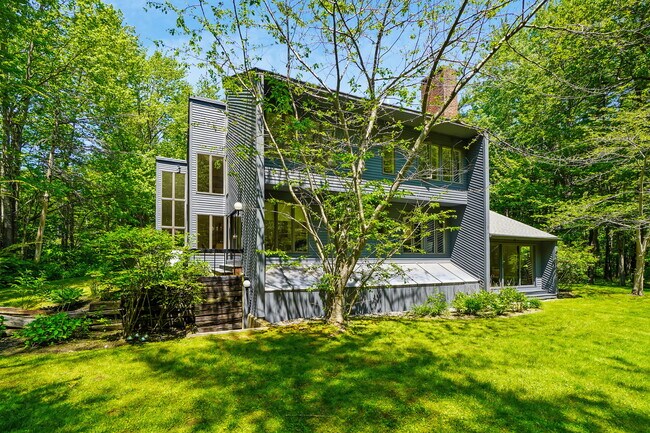 Building Photo - 53 Waites Landing Rd