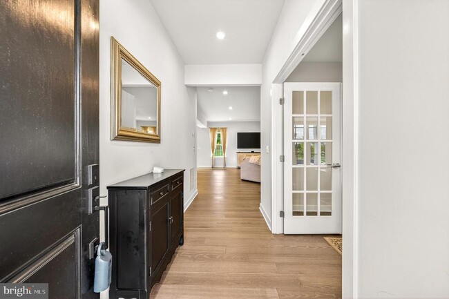 Building Photo - 167 Aspen Ln