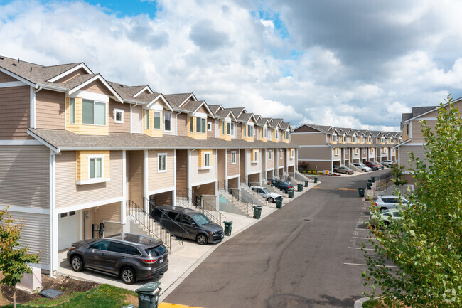 Foto del edificio - Lipoma Firs Townhomes