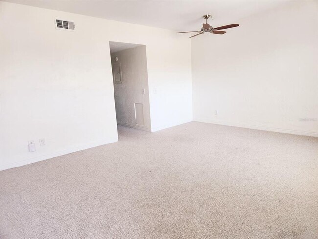 Building Photo - 2453 Brazilia Dr