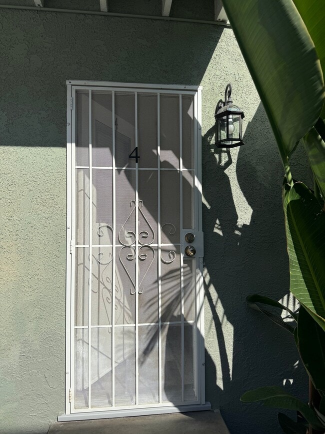 Foto del edificio - 1009 E Garfield Ave