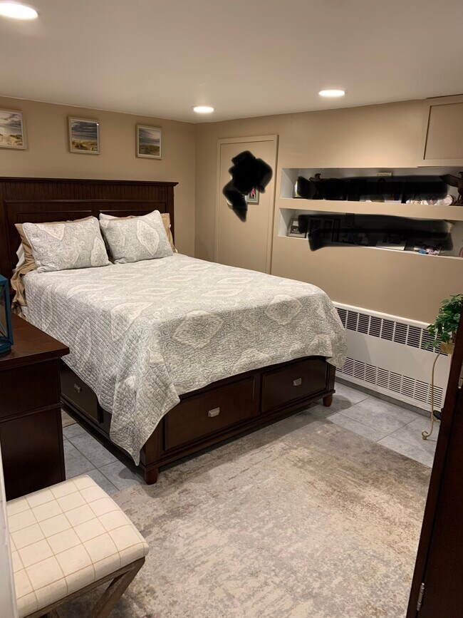 Foto del edificio - 828 Strang Dr