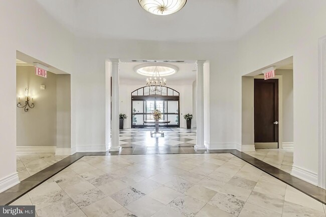 Foto del edificio - 11710 Old Georgetown Rd