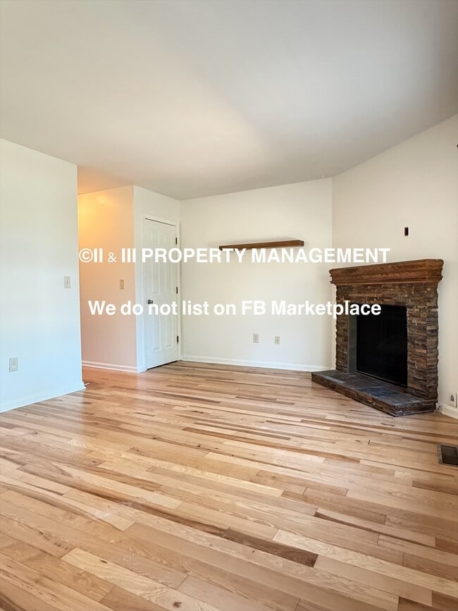 Foto del edificio - 8660 W 109th St