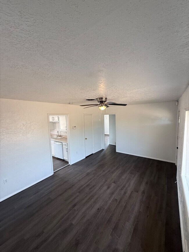 Foto del edificio - 2325 NW 35th St
