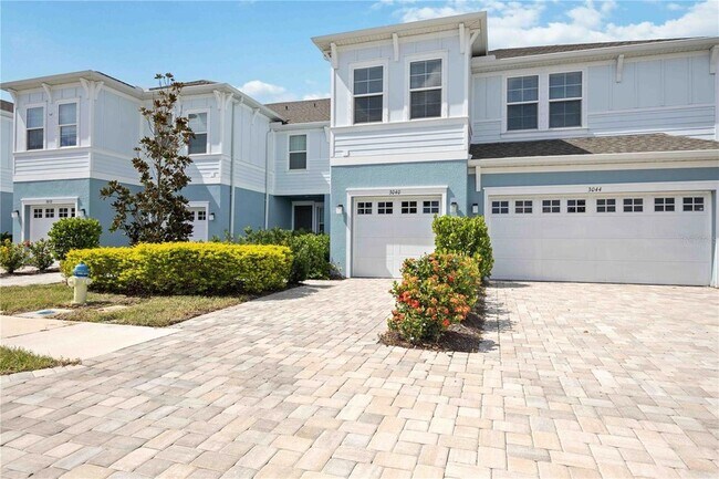 Building Photo - 3040 Via Sienna Cir