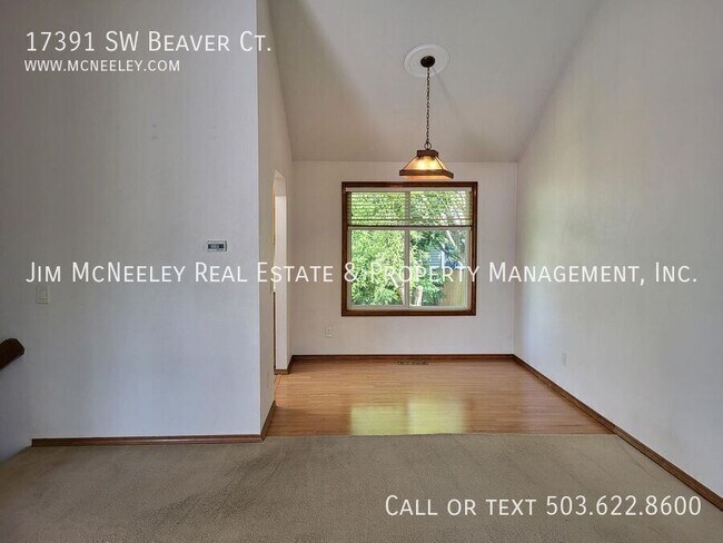 Foto del edificio - 17391 SW Beaver Ct