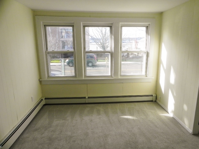 Foto del edificio - 25 Cove Ave