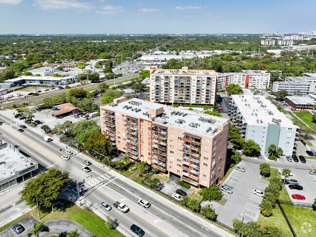 Foto del edificio - Three Horizons South