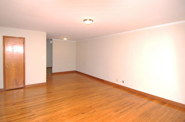 Building Photo - 3208 Ruffin St