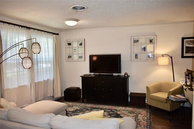 Foto del edificio - 4624 Verone St