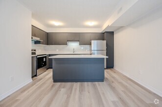 Building Photo - 40 Reverie Way