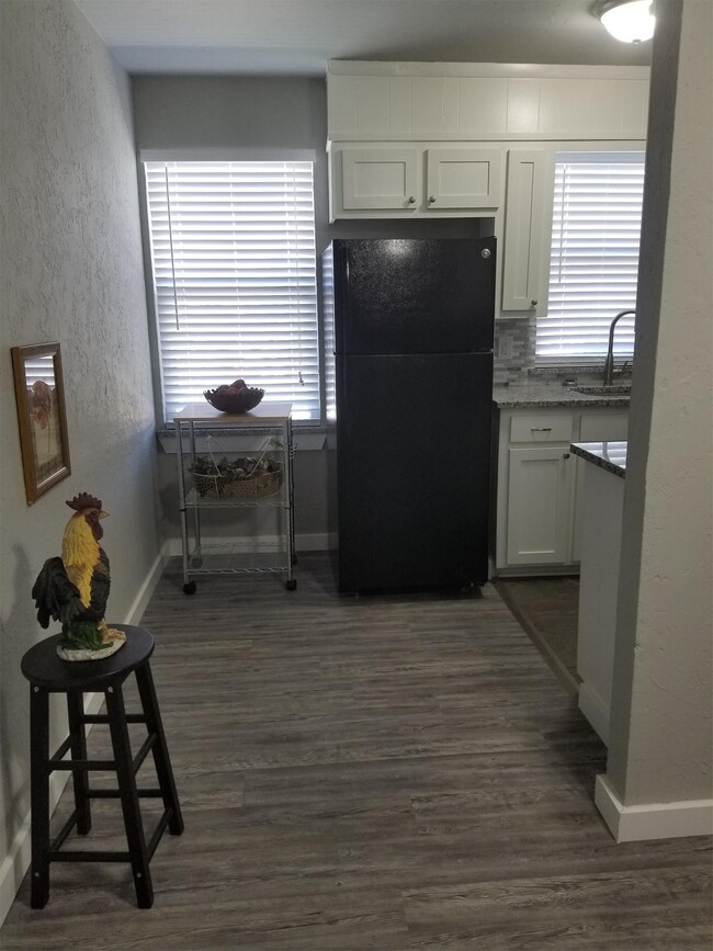 Foto del edificio - 200 NE 14th St