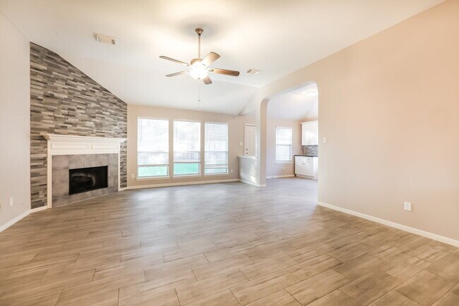 Foto del edificio - 5113 Orange Blossom Ct