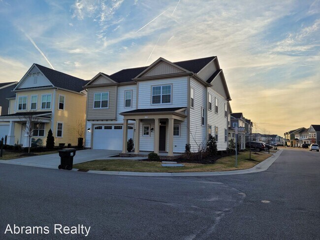 Foto del edificio - 4 br, 2.5 bath House - 1701 Jerningham Lane