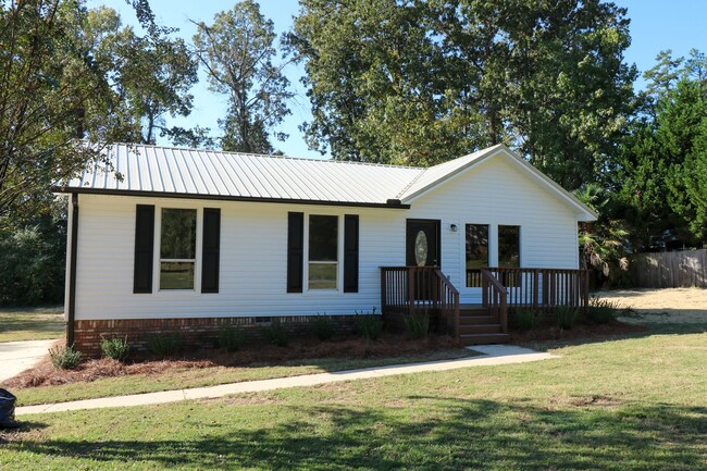 Building Photo - Adorable Home in Moody, AL