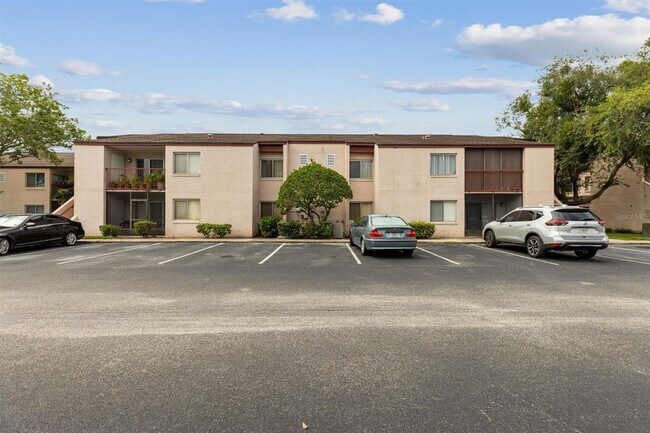 Building Photo - 2554 Lakeway Branch Dr
