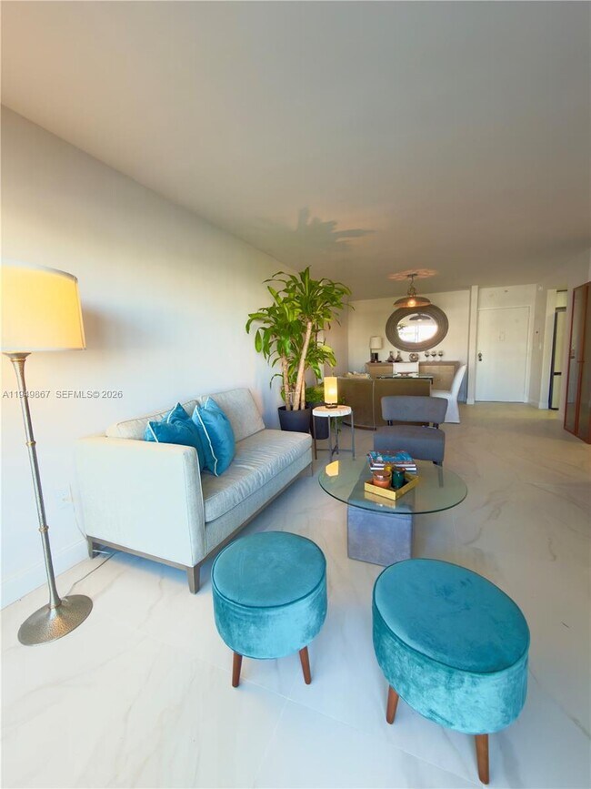 Foto del edificio - 400 Kings Point Dr