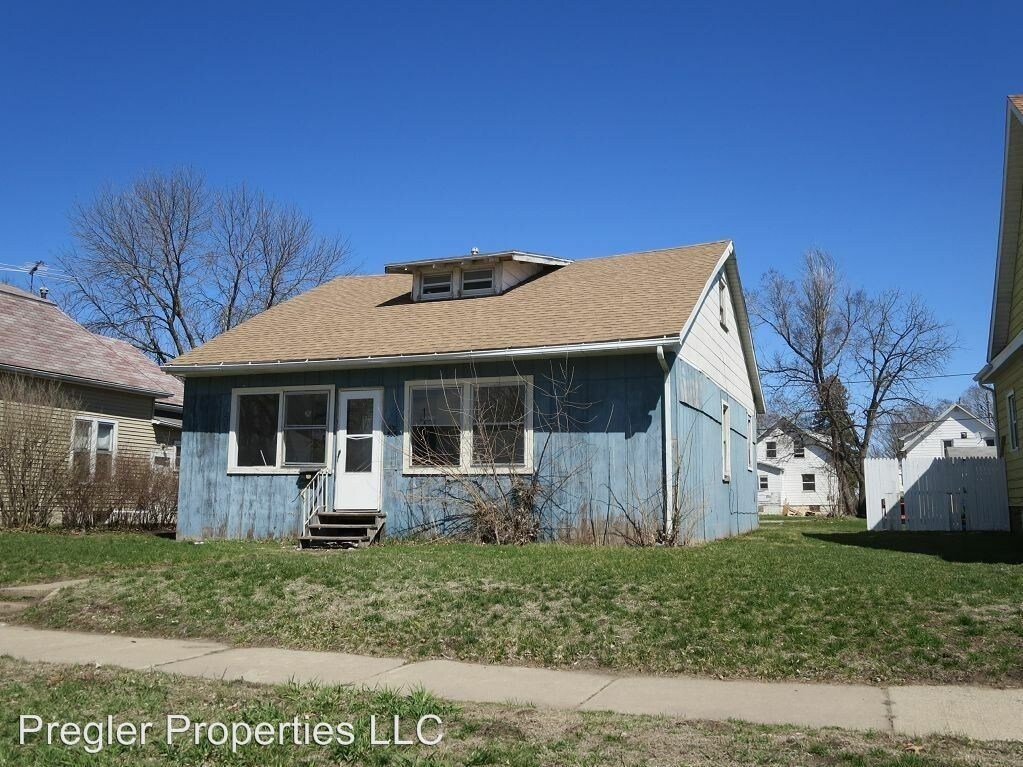 Primary Photo - 3 br, 1 bath House - 538 Riehl St