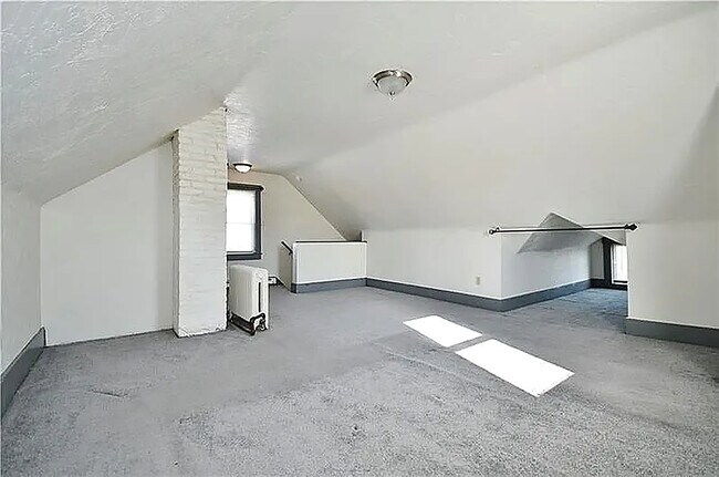 Foto del edificio - 424 Wilson Ave