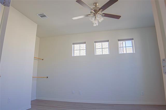 Foto del edificio - 1216 Rosebay Dr