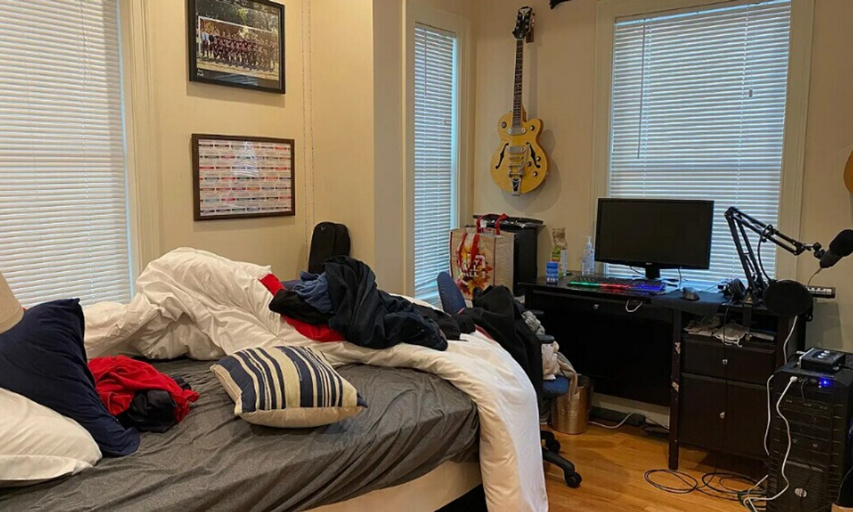 Foto del edificio - 6 Bedroom-Huge No Broker FEE