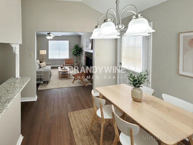 Foto del edificio - 5962 Cottage Hill Dr