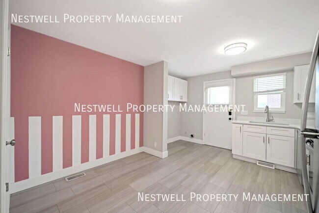Building Photo - 2543 E 3300 S