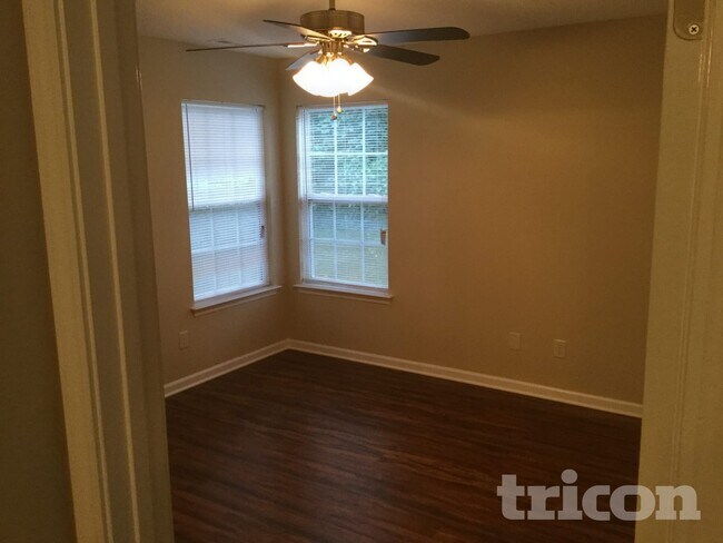 Foto del edificio - 11507 Stewarts Crossing Dr