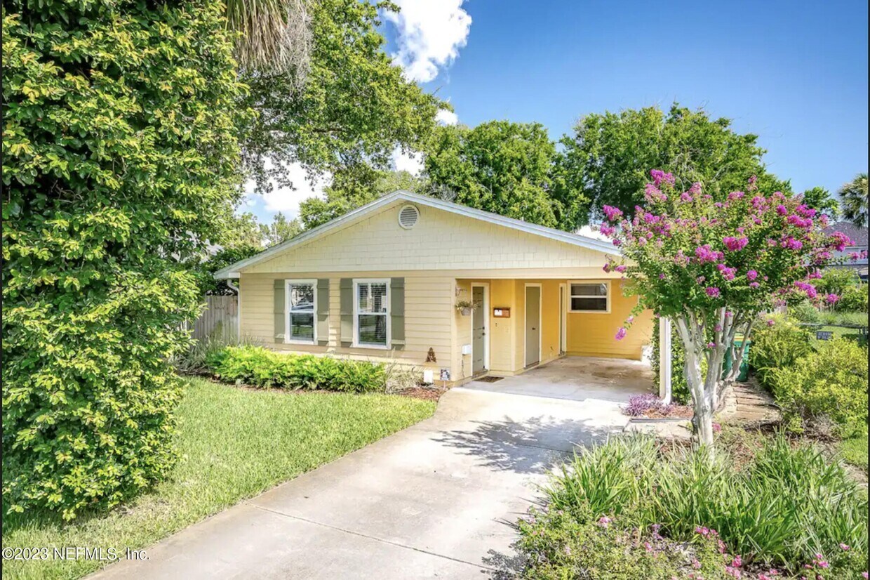 633 2nd St N, Jacksonville Beach, FL 32250 House Rental in