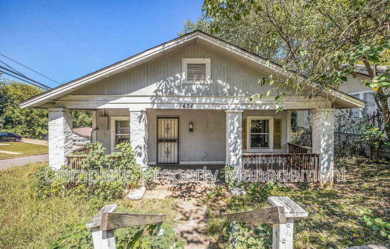 Primary Photo - 1434 Thomason Ave