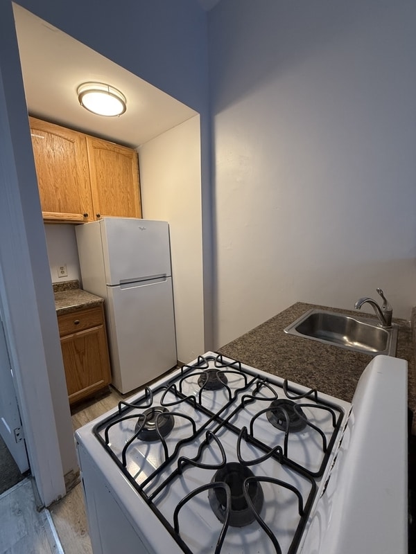 Building Photo - 255 State St