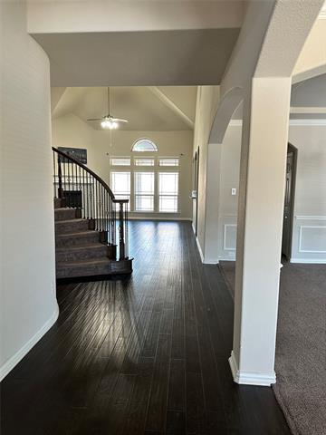 Building Photo - 912 Foxtail Dr