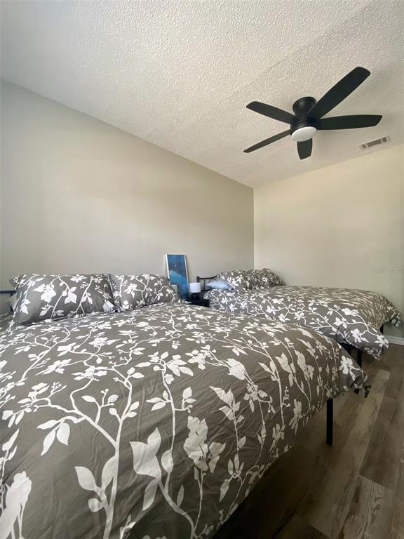 Foto del edificio - 8024 Candlewoode Dr