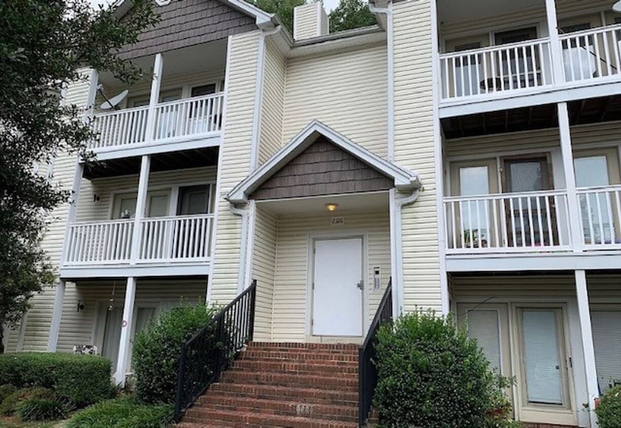 Primary Photo - *** Move in Ready ***
