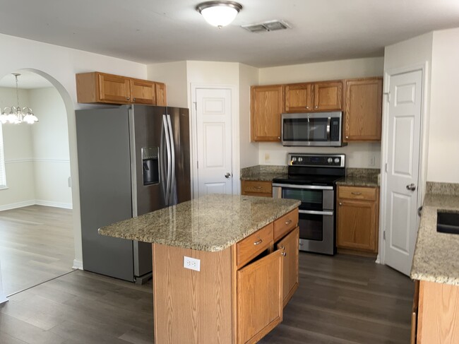 Building Photo - 4618 Newbourne Way