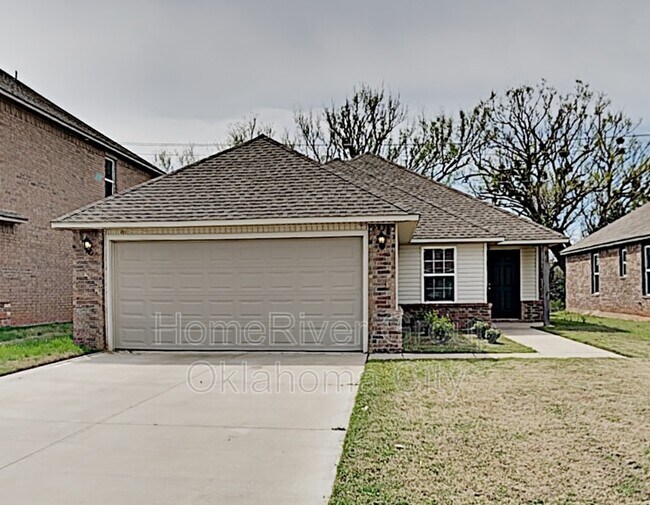 Building Photo - 9304 NW 70th St