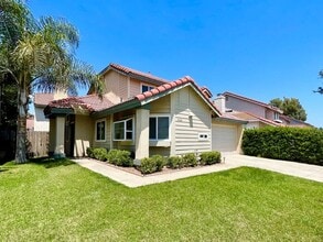 Building Photo - 4484 Goldfinch Way
