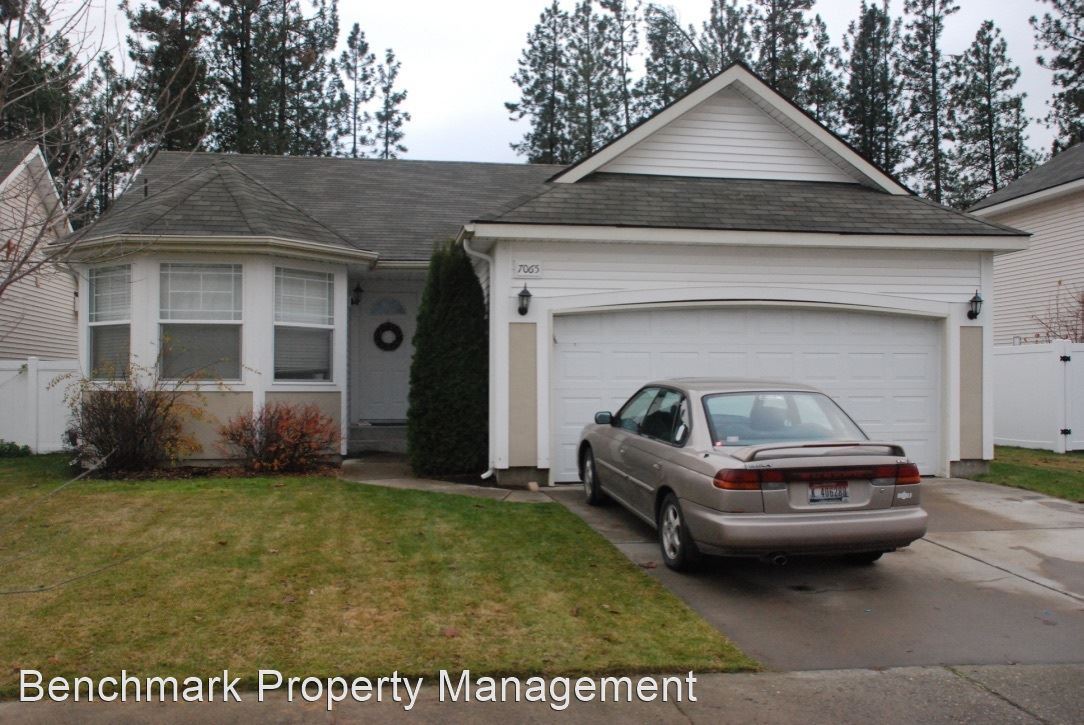 3 br, 2 bath House 7065 N. Joanna drive House for Rent in Coeur d
