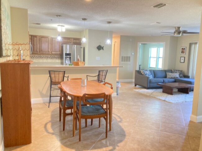 Building Photo - 4017 Crockers Lake Blvd