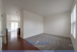 Building Photo - 2722 Double Eagle Dr
