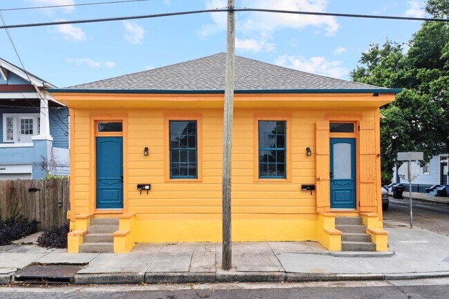 Building Photo - 3402 N Rampart St