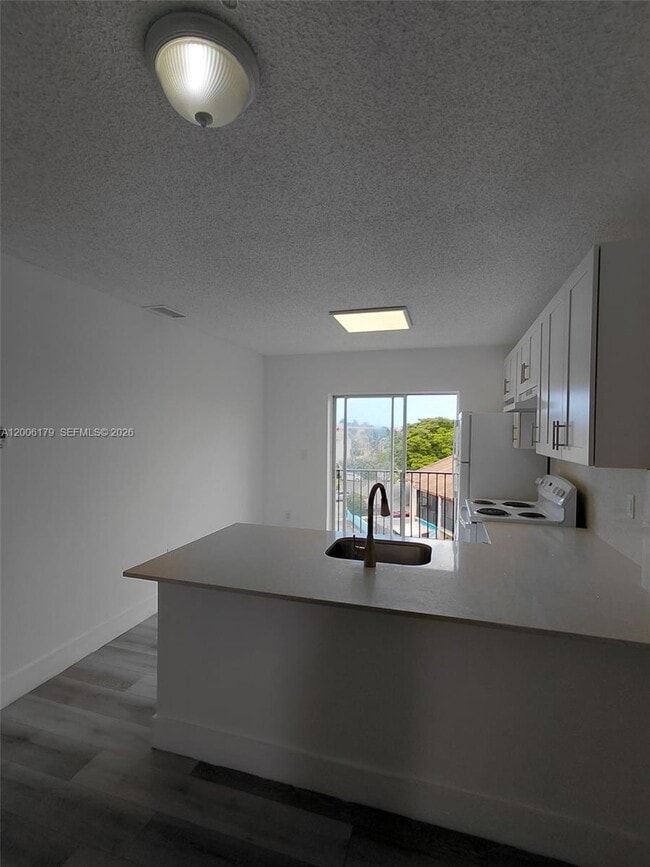 Foto del edificio - 5435 W 24th Ave