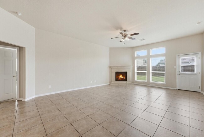Foto del edificio - 5211 Cayenne Ln