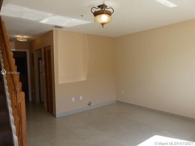 Building Photo - 1618 NW 38th St