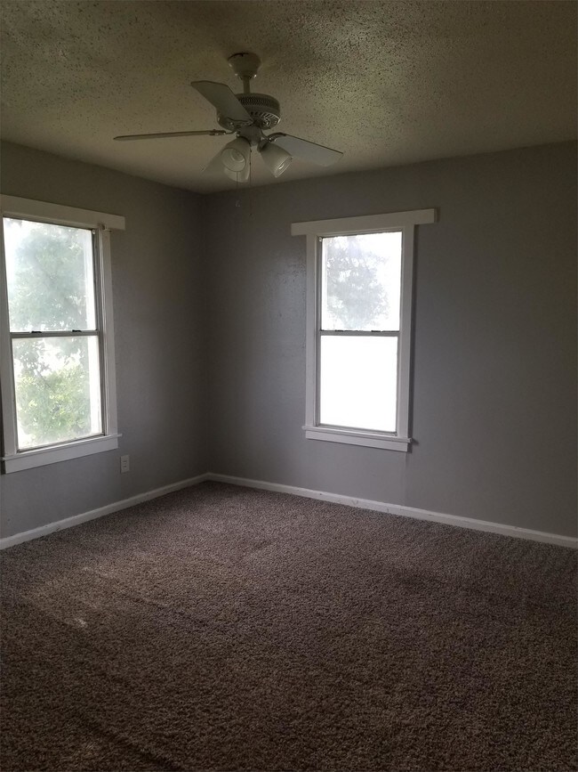 Foto del edificio - 3609 S Monroe St