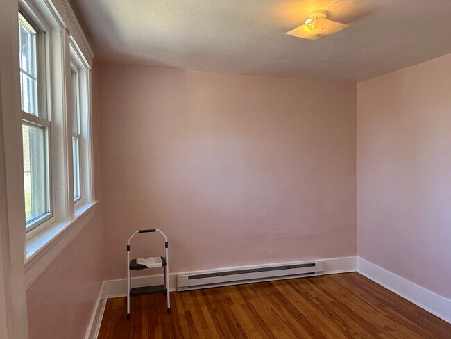 Foto del edificio - 8 Lamar Ave